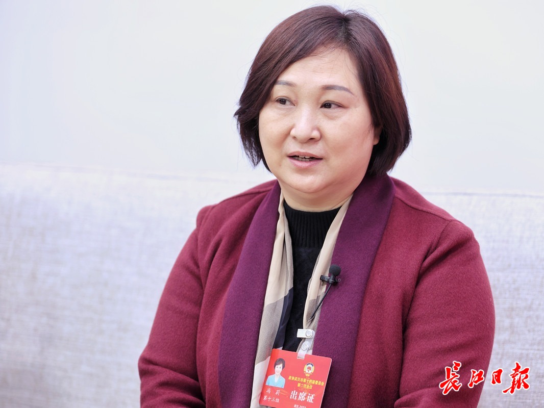委员代表共话数字经济应用：把武汉打造成智能建造示范城市 - 武汉市人民政府门户网站